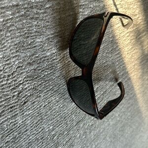 Kaenon mens sunglasses